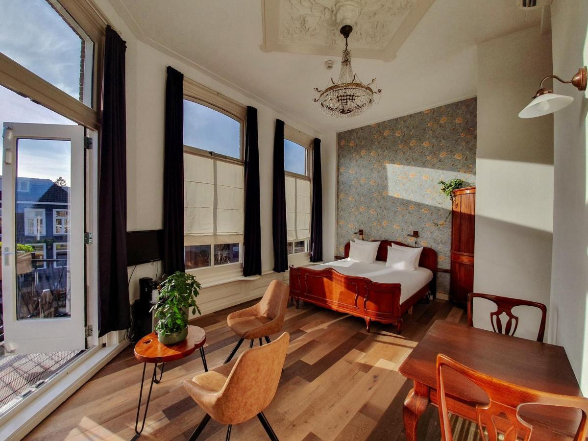 יורה Hotel Anne-Klare מראה חיצוני תמונה