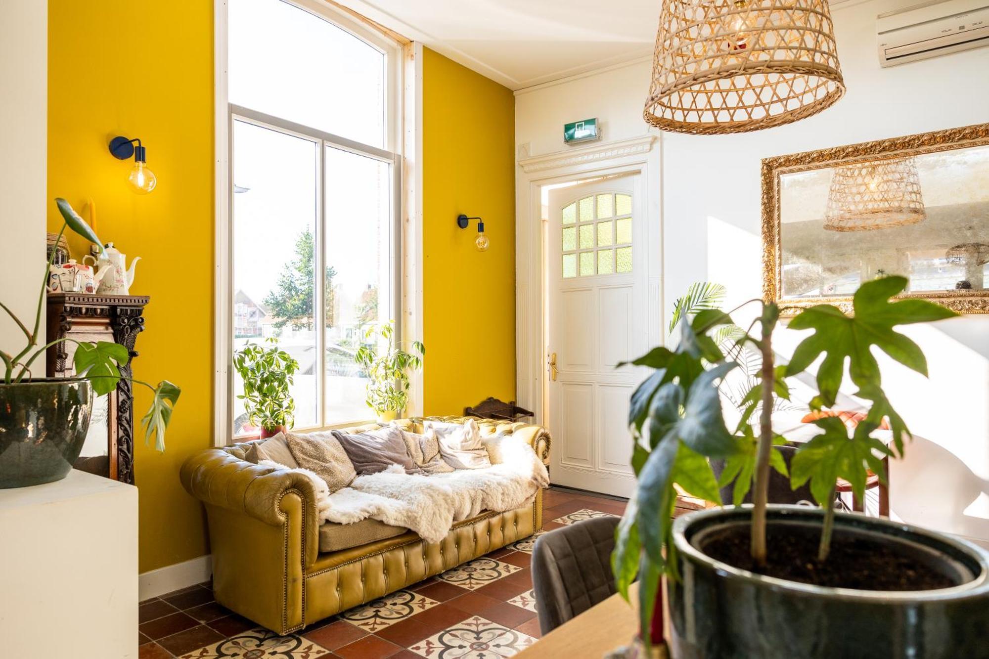 יורה Hotel Anne-Klare מראה חיצוני תמונה